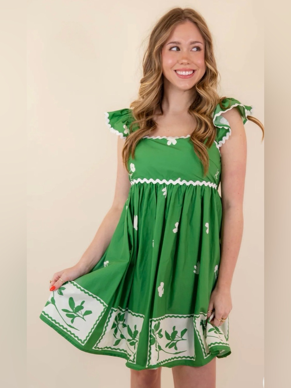 entro Green Dress with White Ric Rac Trim - Picture 1 of 8